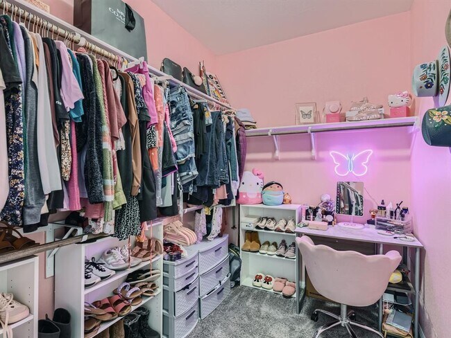 Building Photo - 11915 Mercantile Ln