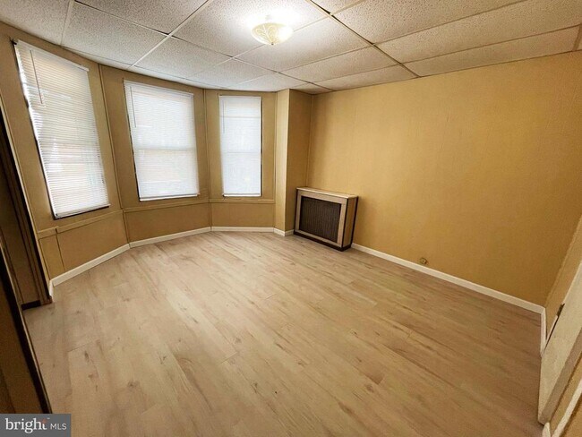 Building Photo - 3244 E St