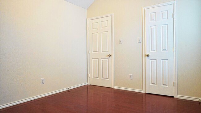 Building Photo - 22147 Canyonwood Park Ln