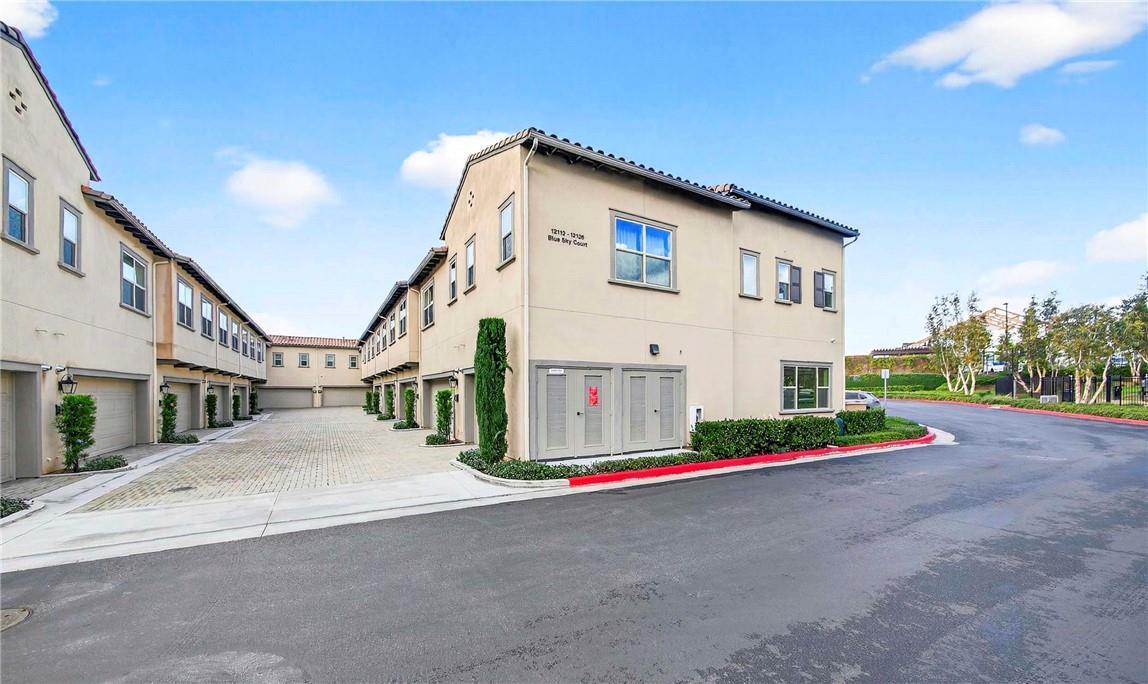 Building Photo - 12112 Blue Sky Ct