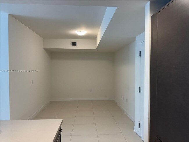 Building Photo - 7825 NW 107th Ave