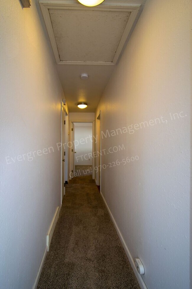 Building Photo - Beautifully Updated Home in Old Town!