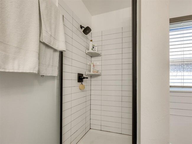Building Photo - 16128 Quiet Storm Dr