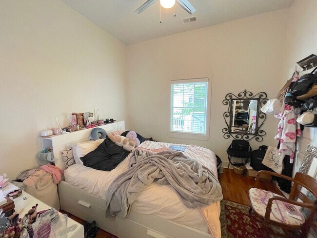 Building Photo - 2 BED | 2 BATH | DIXON PARK