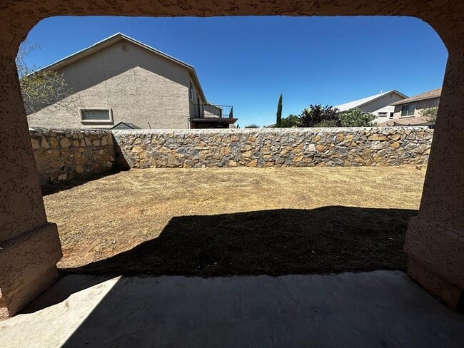 Building Photo - 3588 Tierra Calida Dr