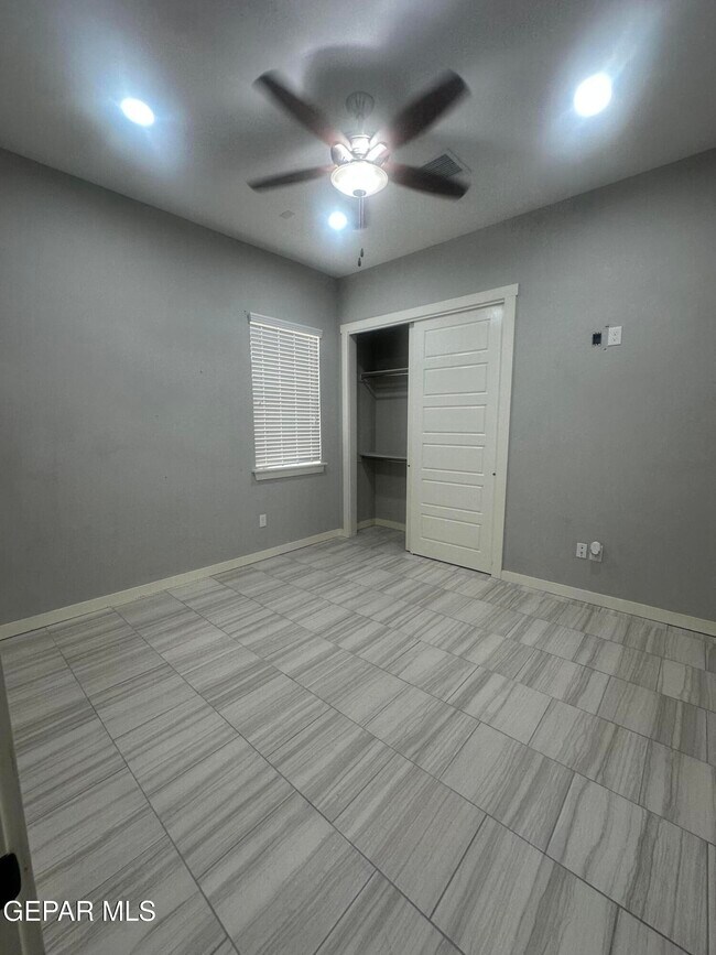 Building Photo - 13104 Red Cove