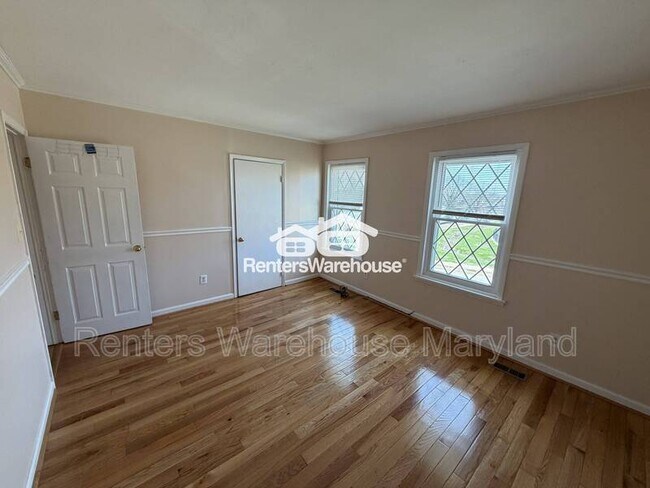 Building Photo - 4513 Sipple Ave