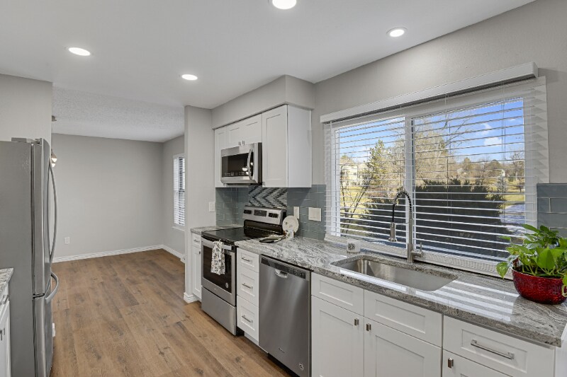 Building Photo - 8278 E Long Pl