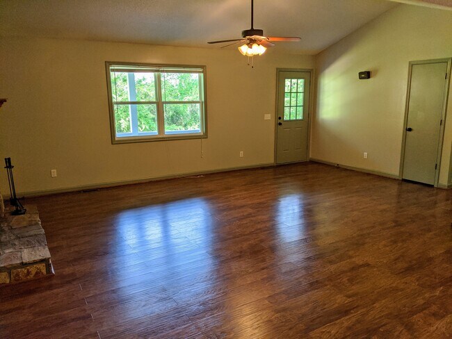 Building Photo - 1363 Legion Rd