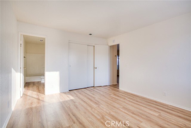 Building Photo - 901 Golden Springs Dr