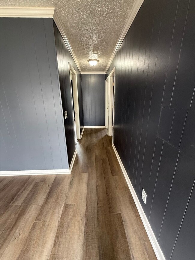 Building Photo - 2 Bedroom, 1 Bathroom Duplex in Gallatin! MOVE IN SPECIAL: FIRST FULL MONTHS RENT FREE!!