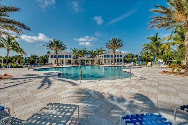 Building Photo - 4420 Waterscape Ln