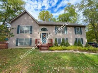 Building Photo - 2 Fieldstone Dr