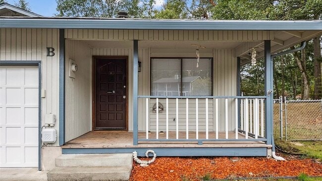 Building Photo - 9133 Tolo Ct NE