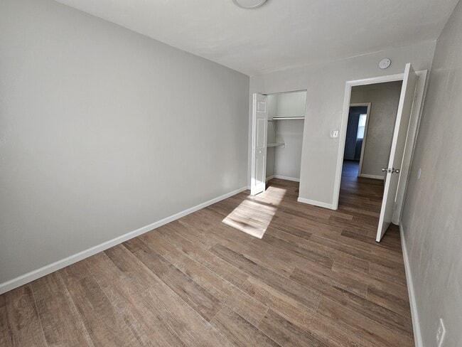 Building Photo - 723 Atterbury Ct