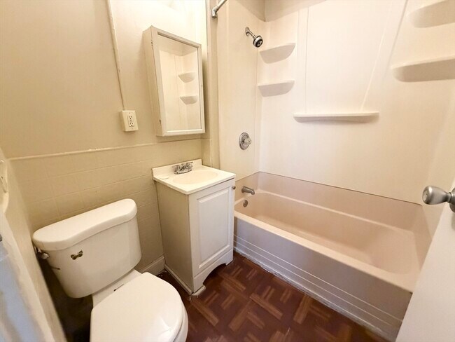 Building Photo - 57 Abbe Ave