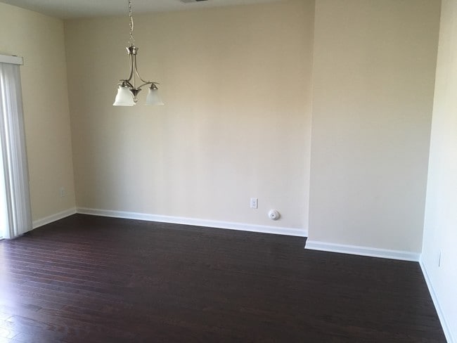 Building Photo - 1444 Salem Creek Dr