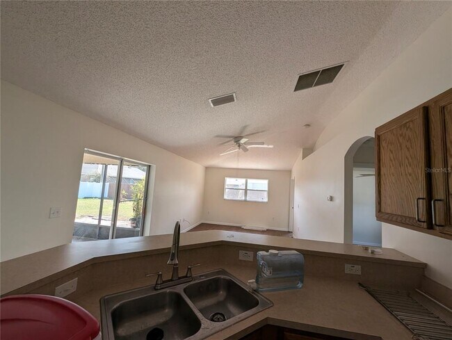 Building Photo - 2791 Summerfield St