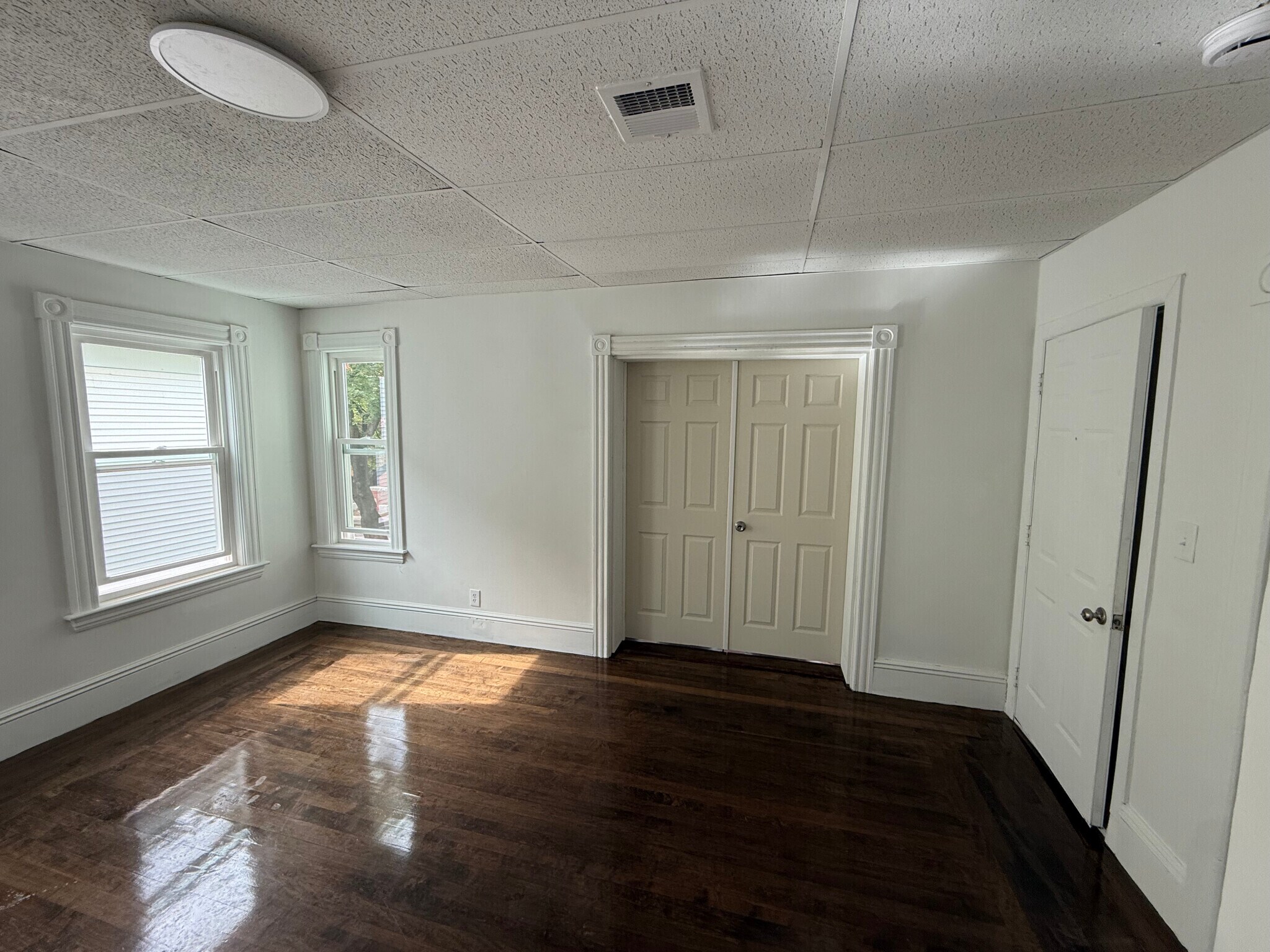Building Photo - 25 Wyman St