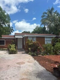 Building Photo - 1447 NW 98th St