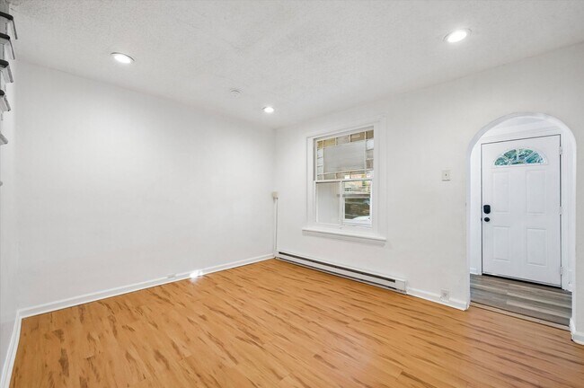 Building Photo - 2305 S 63rd St