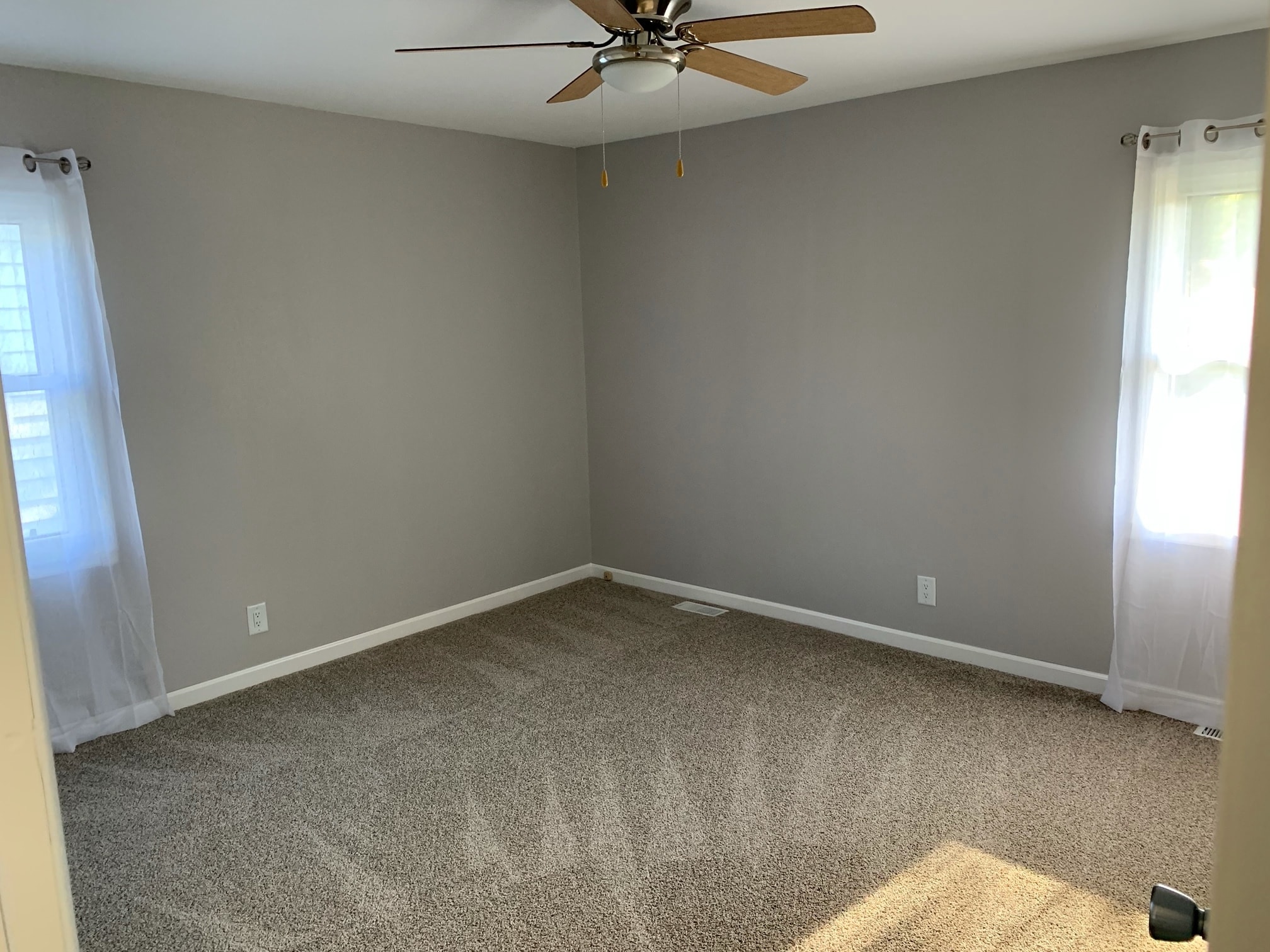 Master Bedroom Upstairs - 424 12th Ave S