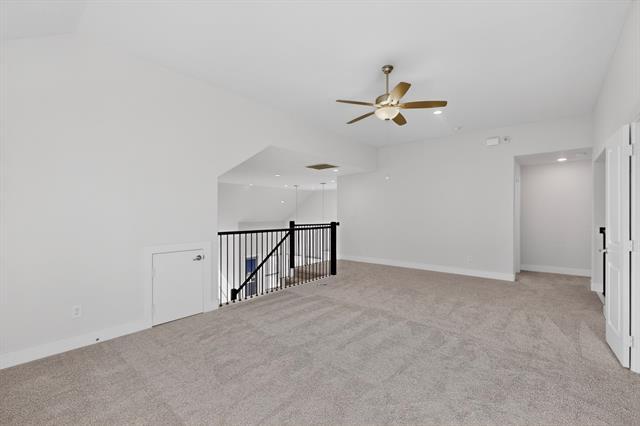 Building Photo - 769 Meandering Ln