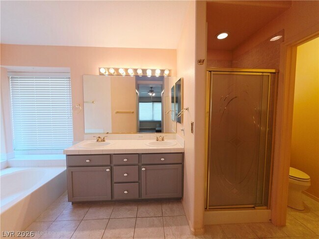 Building Photo - 8213 Arch Bay Ln