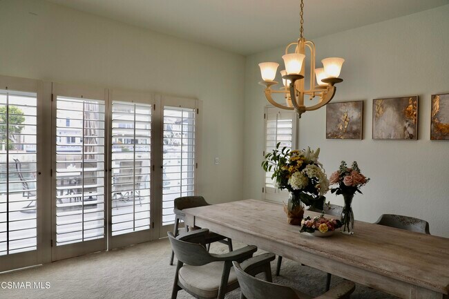 Building Photo - 2411 Monaco Dr