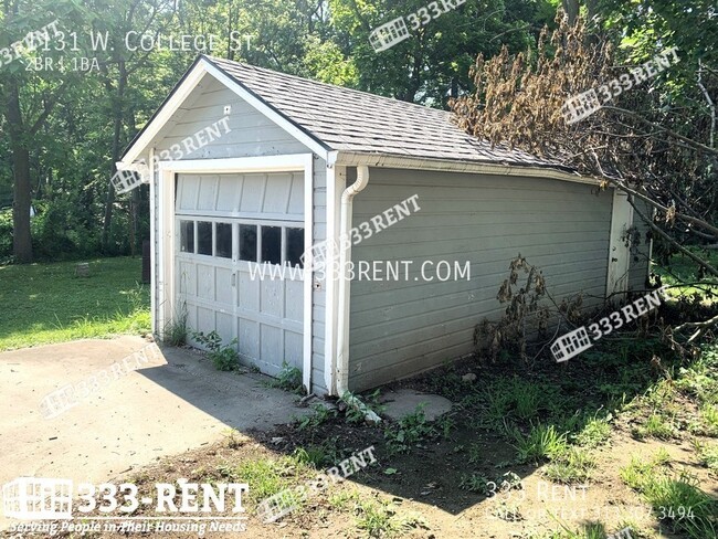 Building Photo - Storage! Full basement and detached garage!