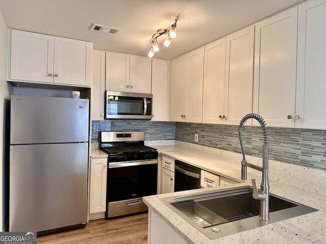 Building Photo - 2651 St Charles Ln NW