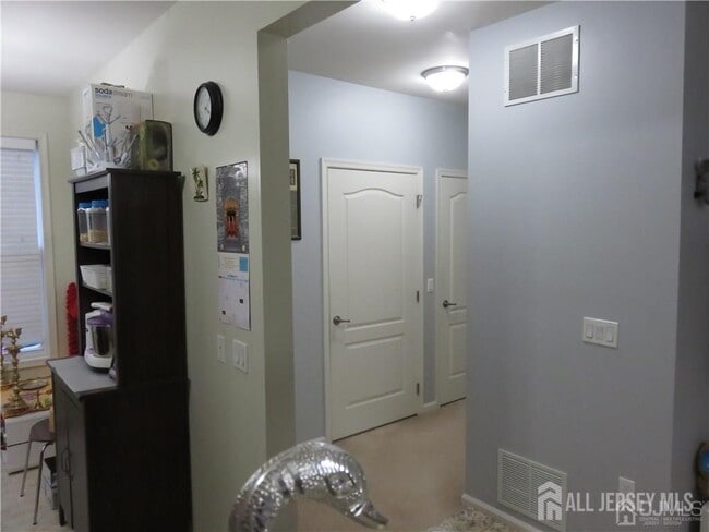 Building Photo - 2221 Edward Stec Blvd