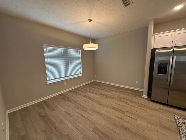 Building Photo - MOVE IN SPECIAL....BRAND NEW Townhome in S...