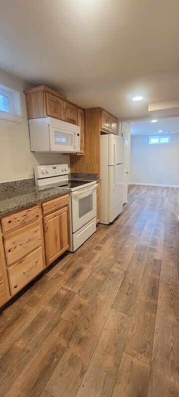 Building Photo - 512 E 5900 S