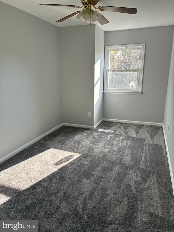 Building Photo - 1874 Abbey Ln