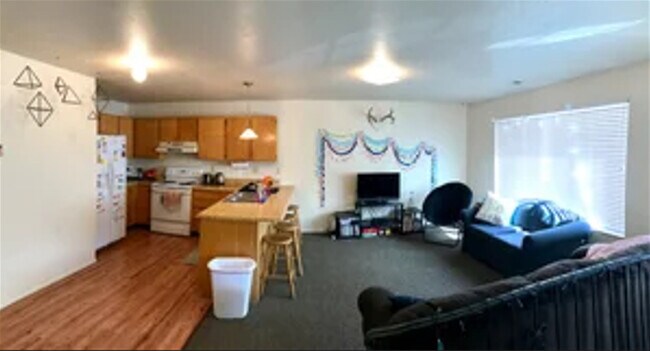 Building Photo - Brooklane Apartments