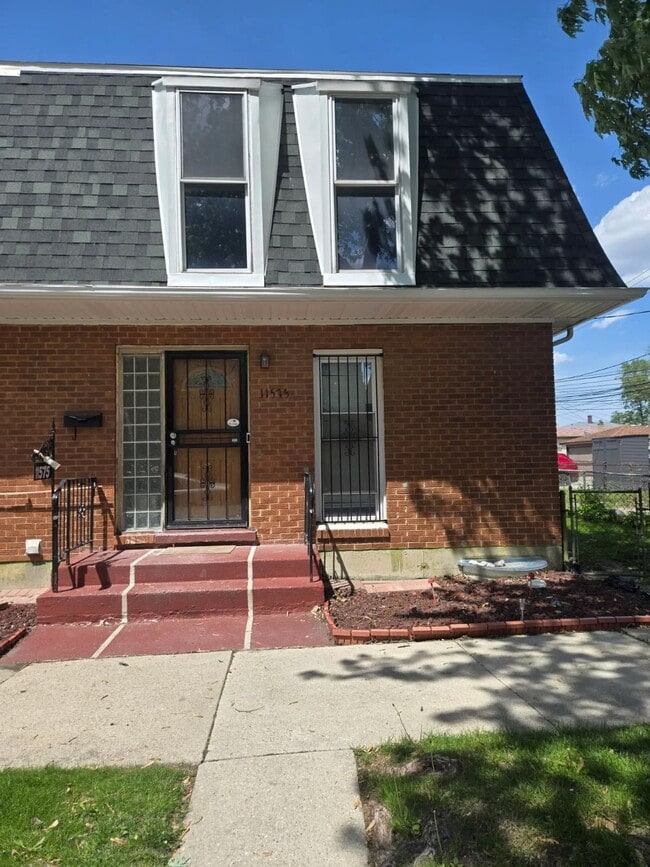 Building Photo - 11575 S Racine Ave