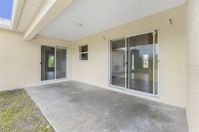 Building Photo - 11708 Willmington Blvd