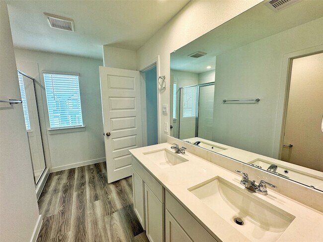 Building Photo - 2814 Lisburn Ter Ln