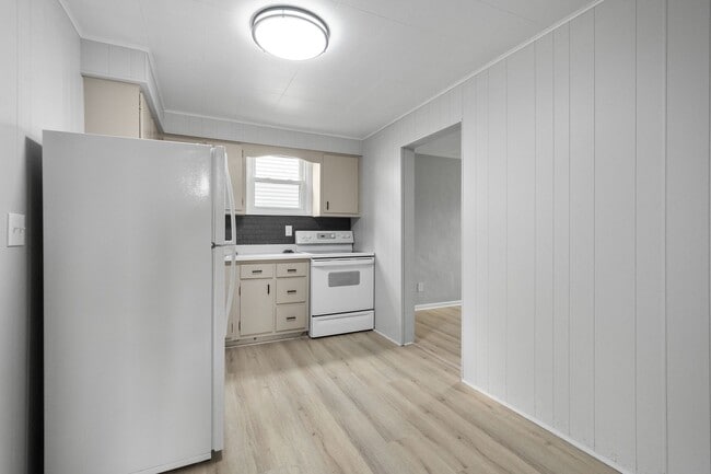 Building Photo - Cozy 3 bedroom home in Penn Hills availabl...