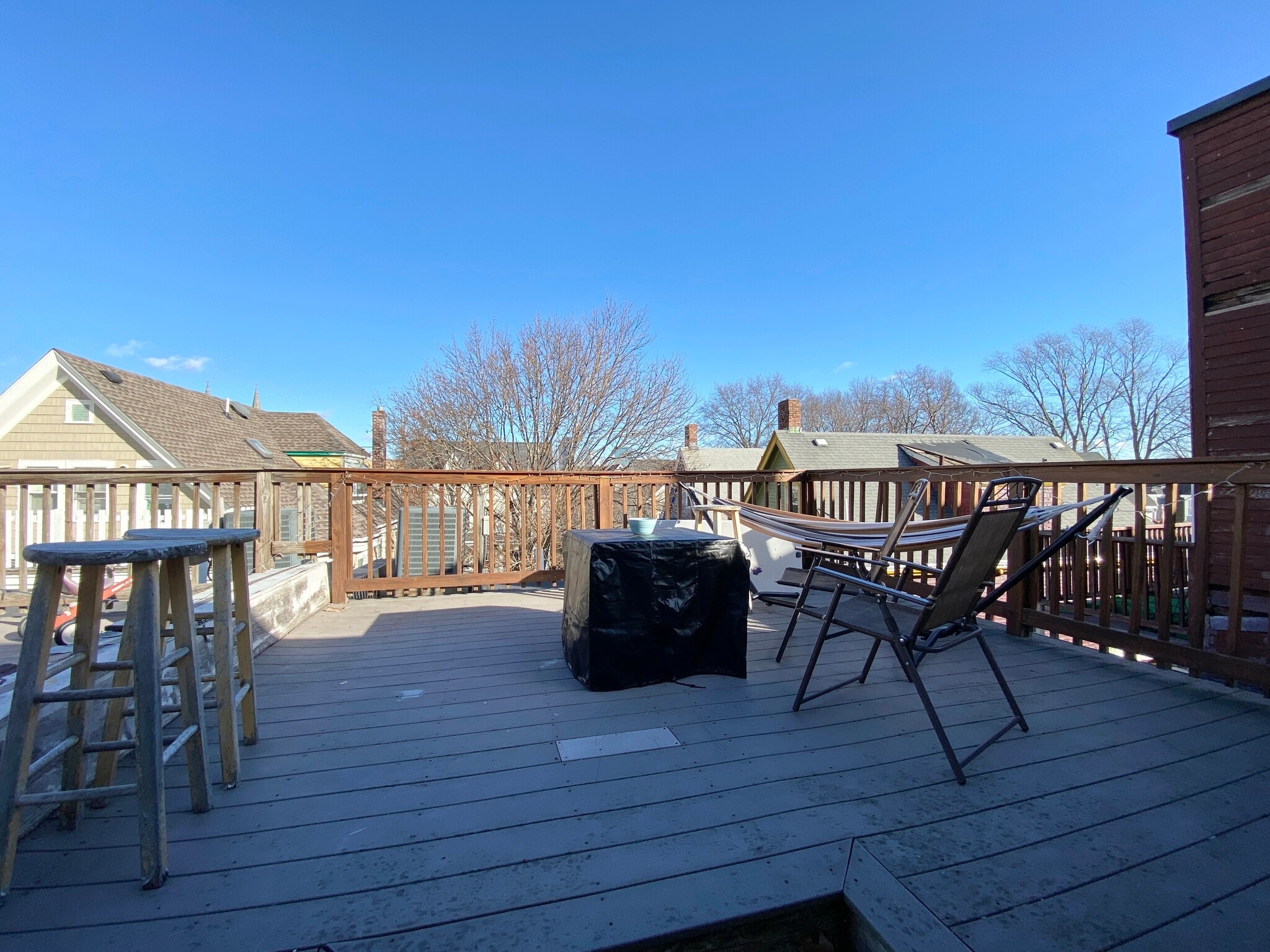 Building Photo - 43 Hillside St