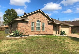 Building Photo - 3709 Brighton Dr