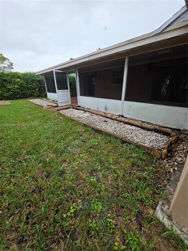 Building Photo - 9034 SW 163rd Terrace