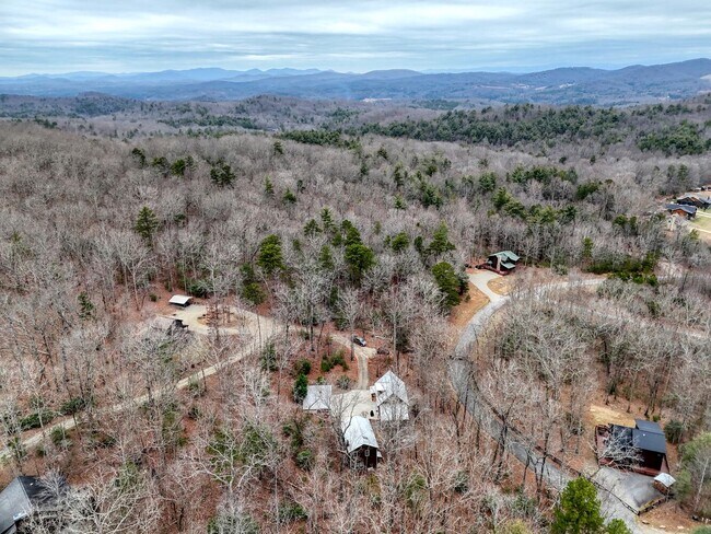 Building Photo - 124 Steelaway Ln