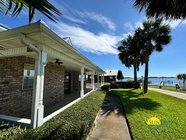 Building Photo - Welcome to Your Dream Waterfront Home!