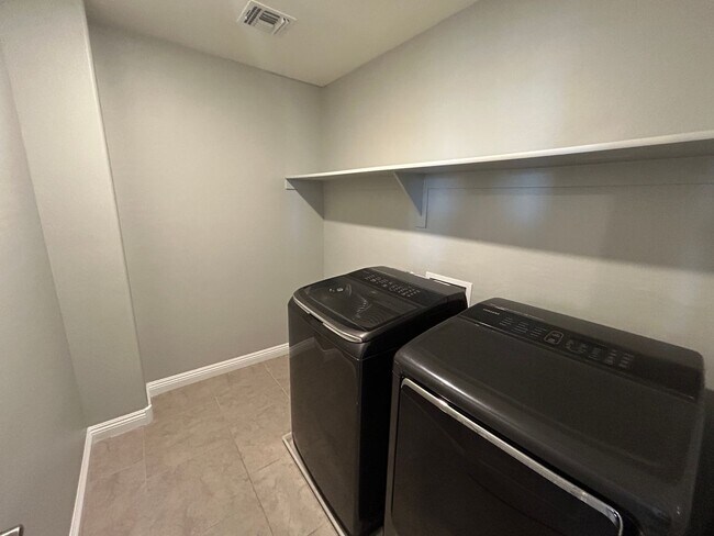 Building Photo - 1704 N 208th Ave