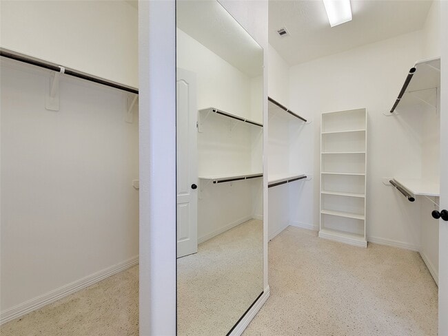 Building Photo - 2822 Ember Pass Ln