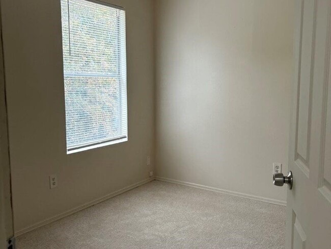 Building Photo - 4973 Windsor Downs Ln