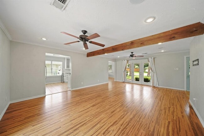 Building Photo - 10602 Willowisp Dr