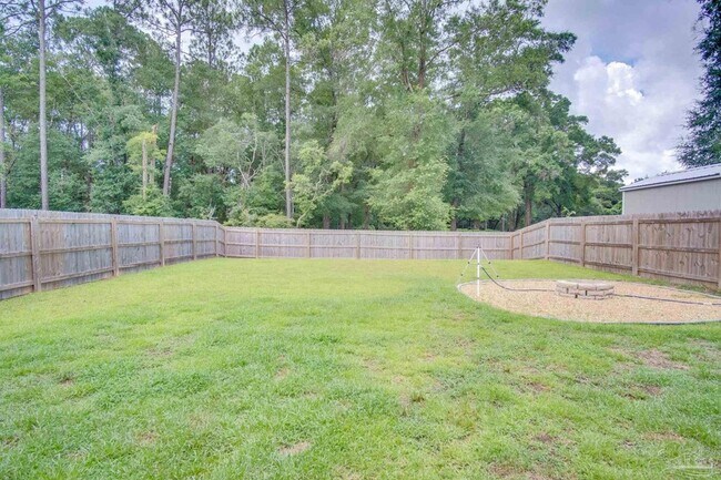 Building Photo - 6421 June Bug Dr
